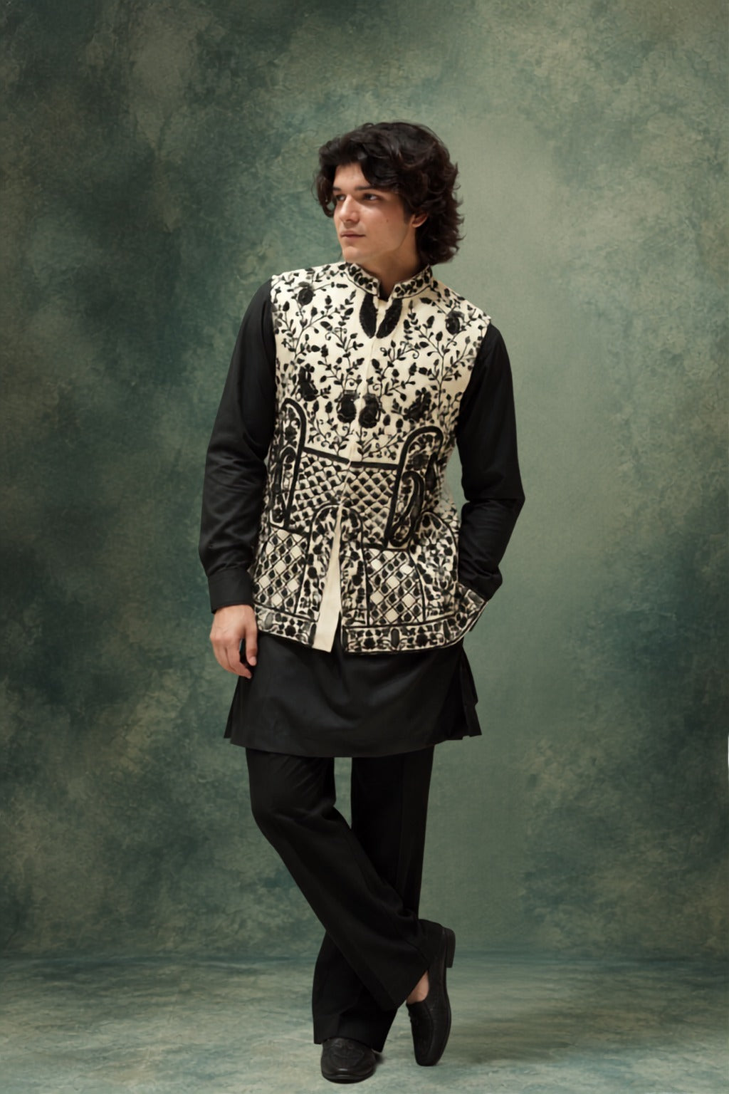 Classic Noir Indo-Western Set