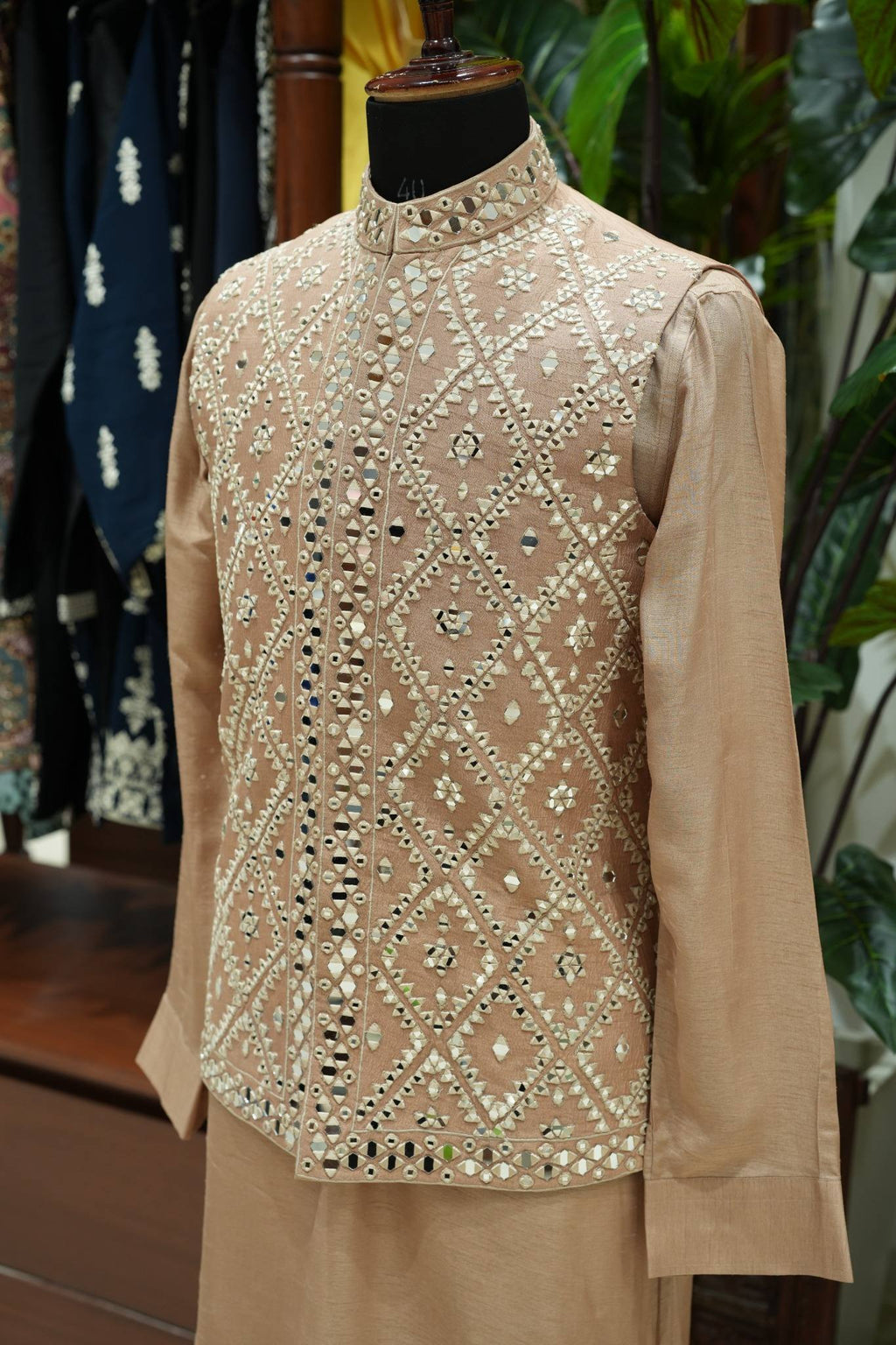 Noor-e-Zari Indo-Western
