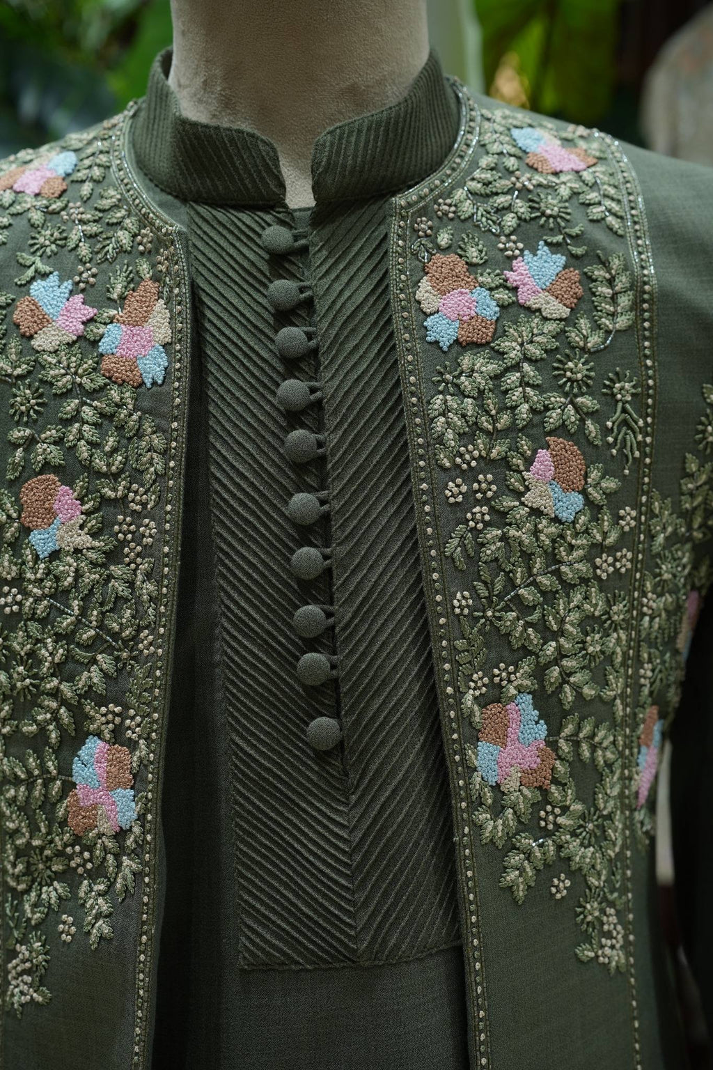 Zar-e-Sabz Embroidered Sherwani