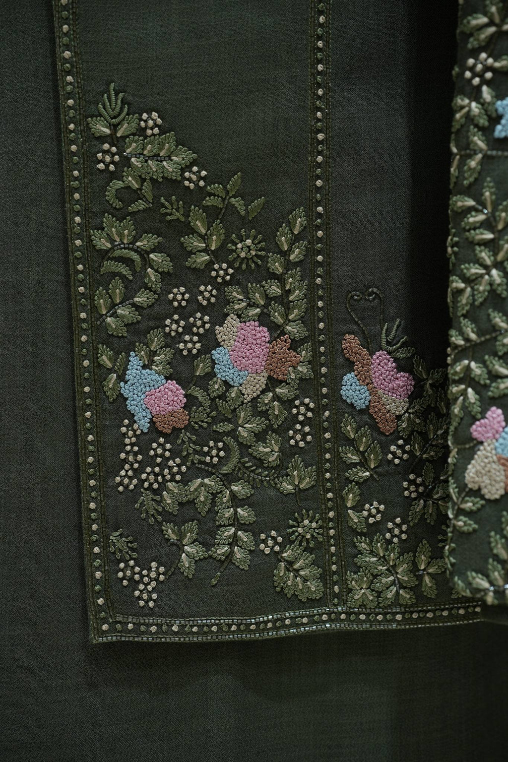 Zar-e-Sabz Embroidered Sherwani