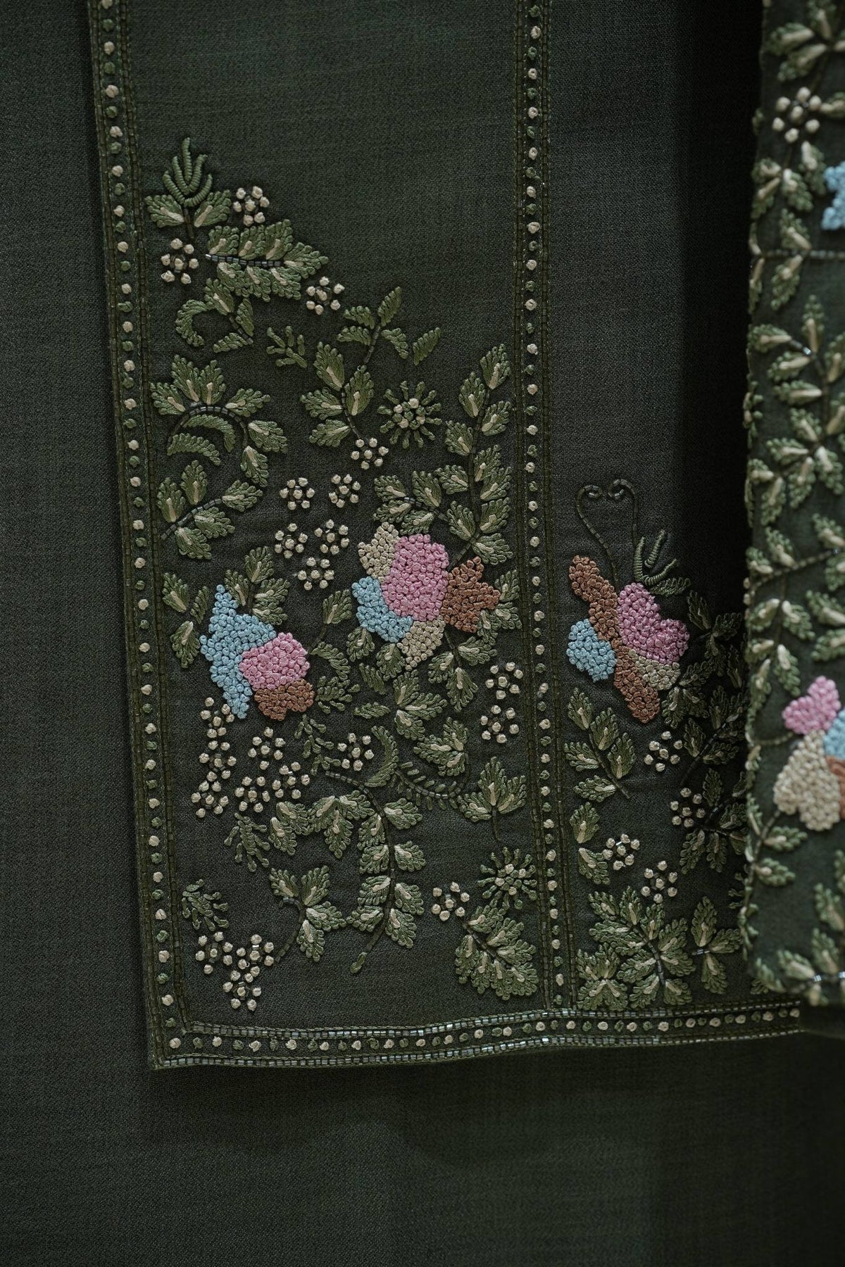 Zar-e-Sabz Embroidered Sherwani