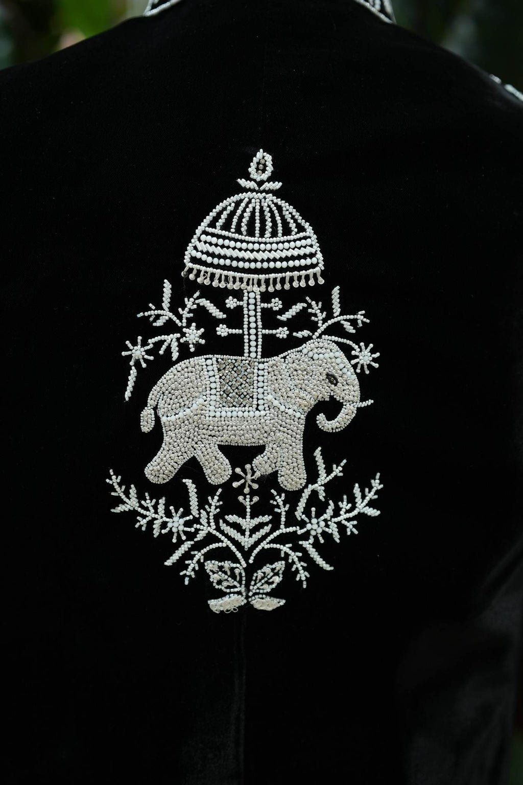 Royal Heritage Black Embroidered Suits